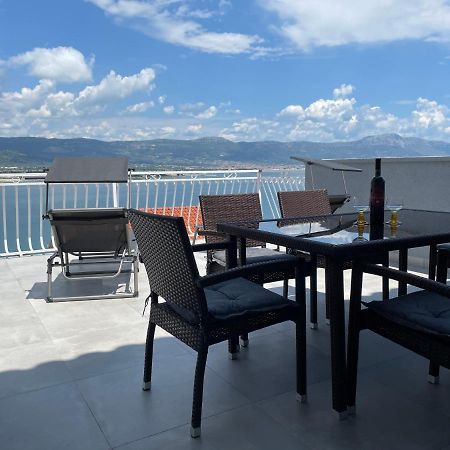 Apartment Roko Trogir Exterior photo