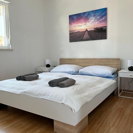Apartment Roko Trogir Exterior photo