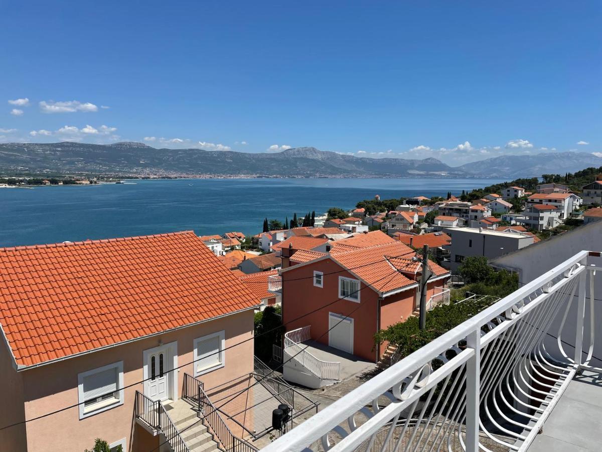 Apartment Roko Trogir Exterior photo