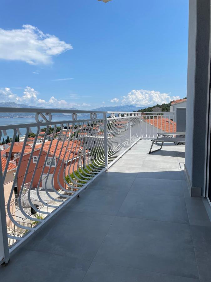 Apartment Roko Trogir Exterior photo